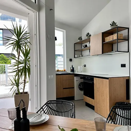 Slow Living House * 洛泽内茨